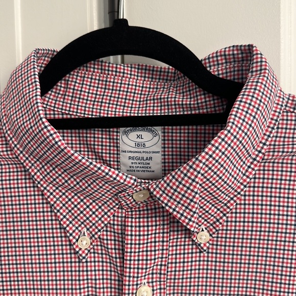 Brooks Brothers Nylon Button Up - Picture 2 of 2